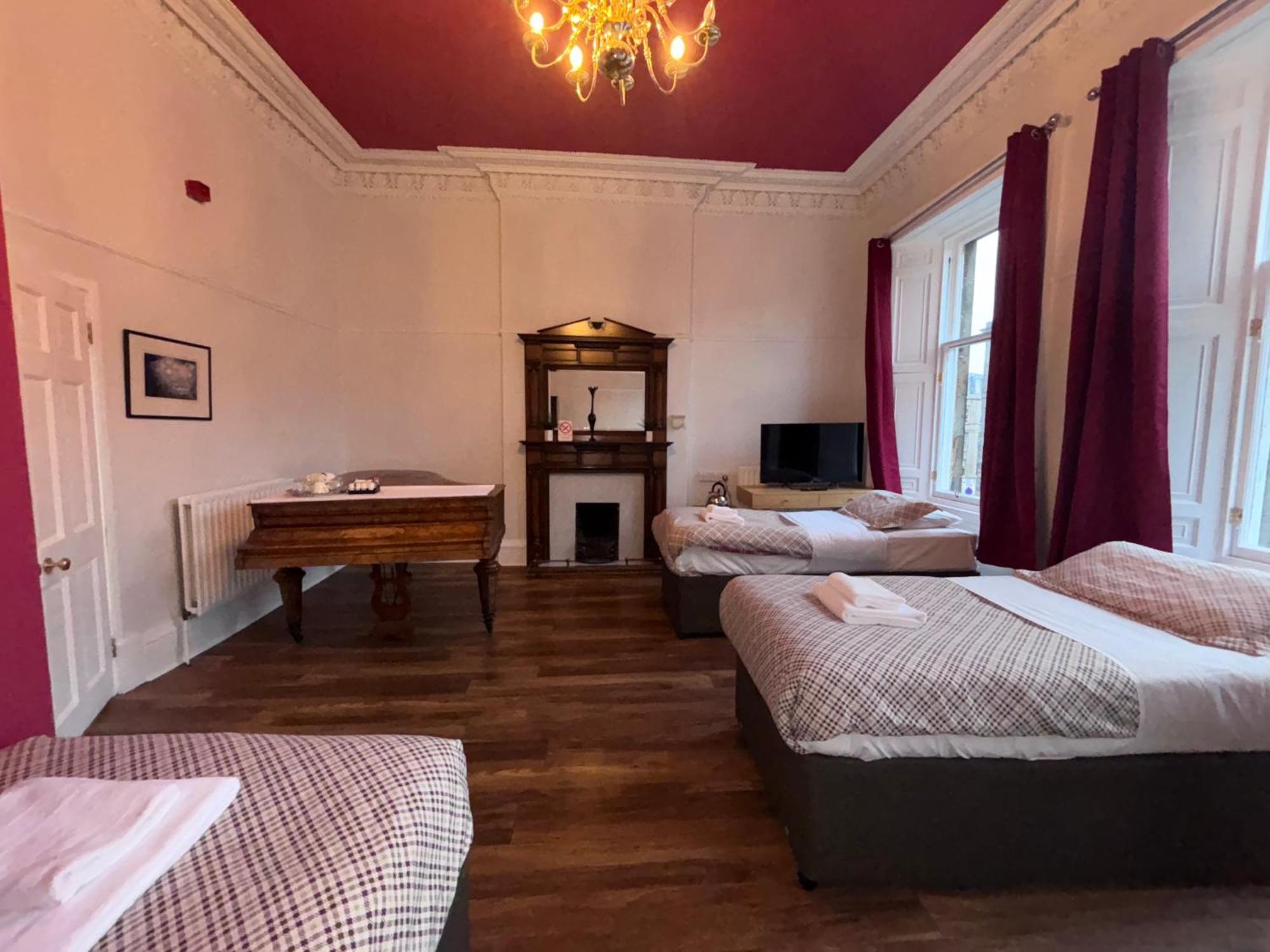 Gasthof Regent House - Centre Edinburgh